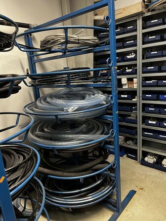 Stativ m. Hydraulikslanger