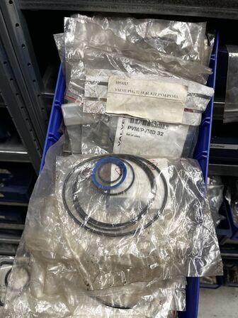 Div. Varelager til hydraulik