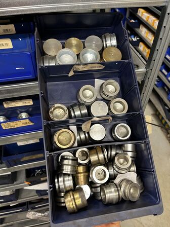 Div. Varelager til hydraulik