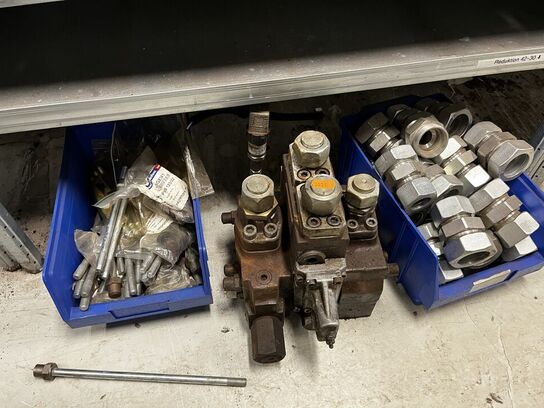 Div. Varelager til hydraulik