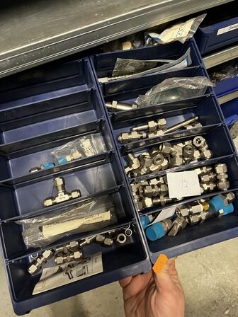 Div. Varelager til hydraulik