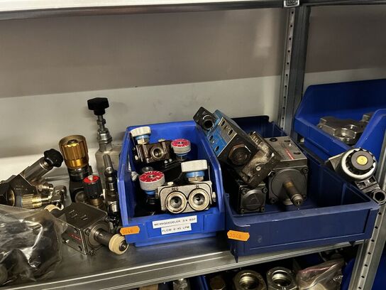 Div. Hydrauliske ventiler mv.