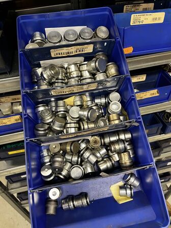 Div. Varelager til hydraulik