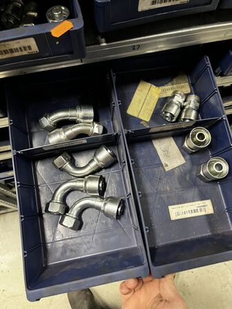 Div. Varelager til hydraulik