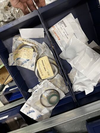 Div. Varelager til hydraulik