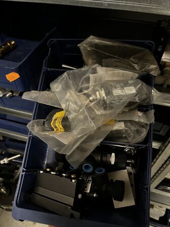 Div. Varelager til hydraulik