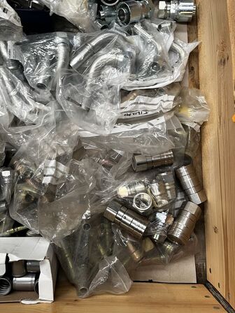 Div. Varelager til hydraulik