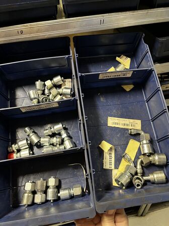 Div. Varelager til hydraulik