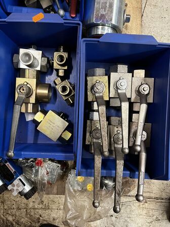 Div. Varelager til hydraulik