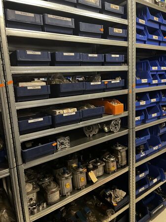 Div. Hydrauliske ventiler mv.