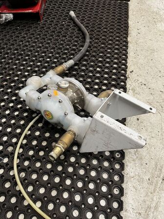 Dobbeltmembranpumpe RAASM