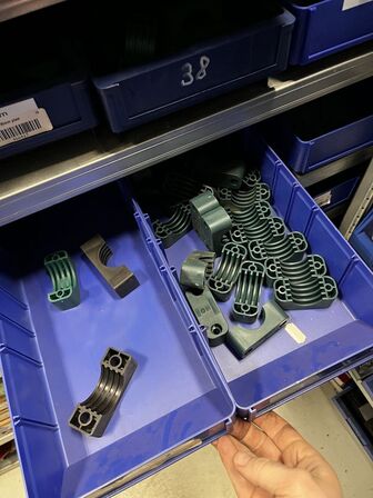 Div. Rørklemmer til hydraulik