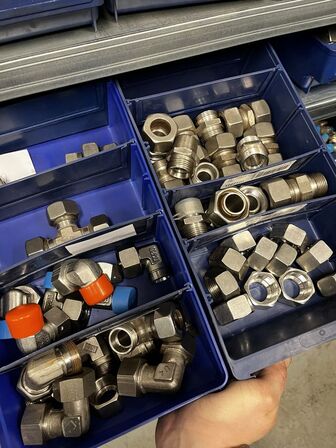 Div. Varelager til hydraulik