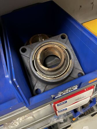 Div. Varelager til hydraulik, rullelejer mv.