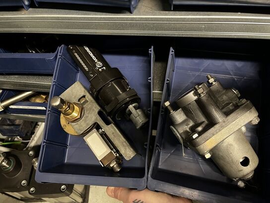 Div. Varelager til hydraulik