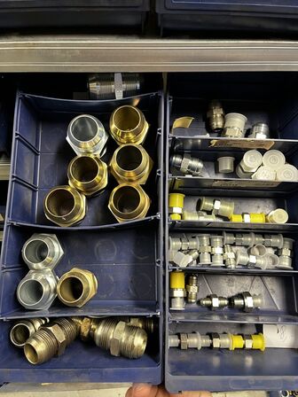 Div. Varelager til hydraulik