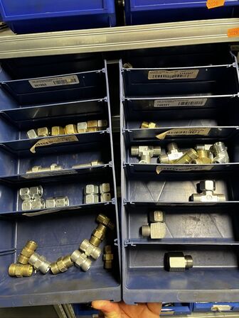 Div. Varelager til hydraulik