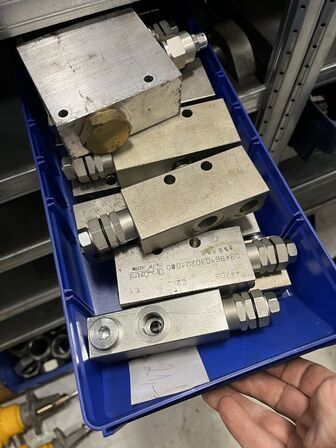 Div. Hydrauliskmotor og ventiler mv.