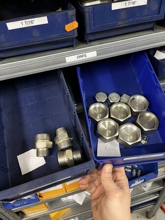 Div. Varelager til hydraulik