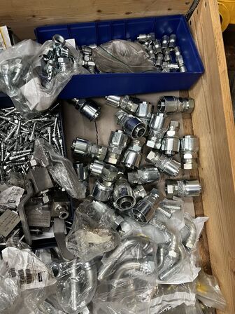 Div. Varelager til hydraulik