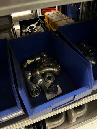 Div. Varelager til hydraulik