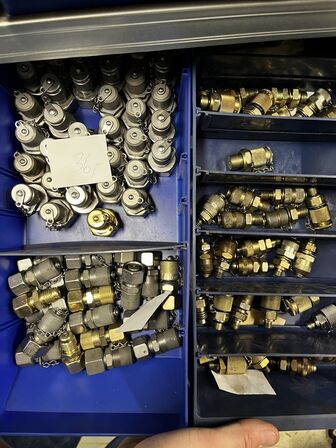 Div. Varelager til hydraulik