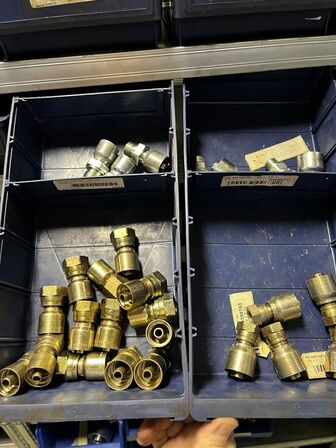 Div. Varelager til hydraulik