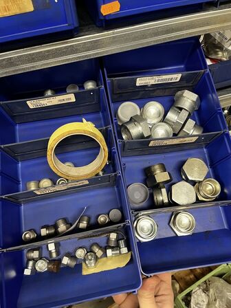 Div. Varelager til hydraulik