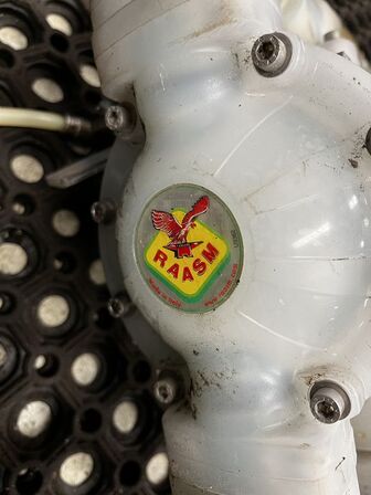 Dobbeltmembranpumpe RAASM