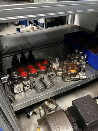 Div. Hydrauliske ventiler