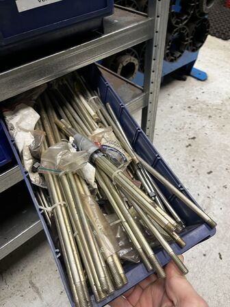 Div. Varelager til hydraulik