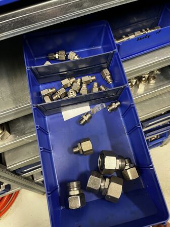 Div. Varelager til hydraulik