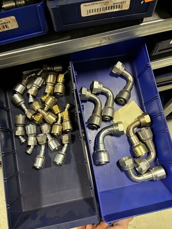 Div. Varelager til hydraulik