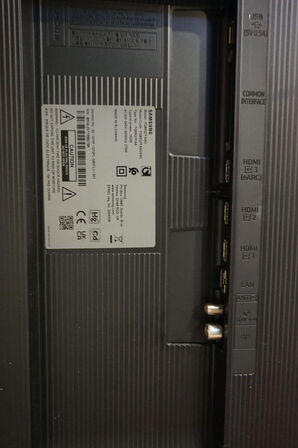 Samsung 85" QLED Q70D 4K Smart TV 