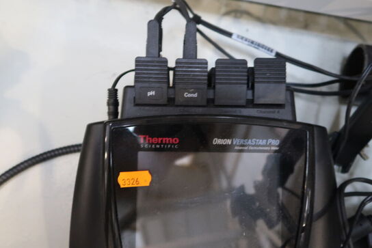 Advanced Electrochemistry Meter THERMO SCIENTIFIC ORION VERSASTAR PRO