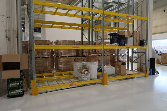 2 fag pallereoler uden indhold