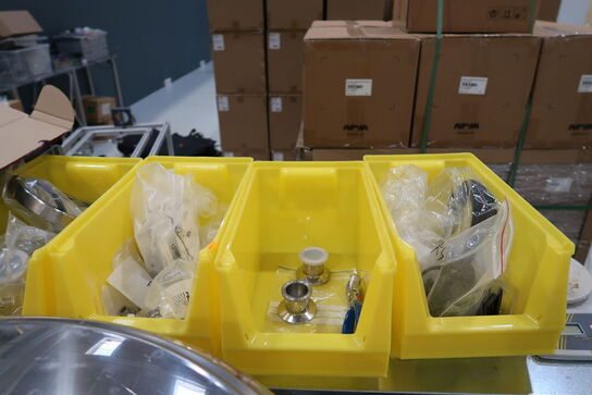 Div. Trykmålere, reservedele, laboratorieudstyr m.m.