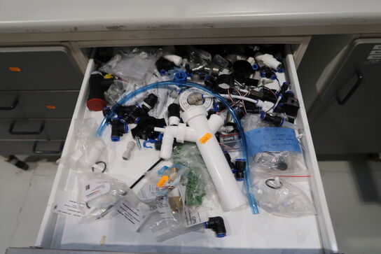 Div. Værktøj, testudstyr m.m.