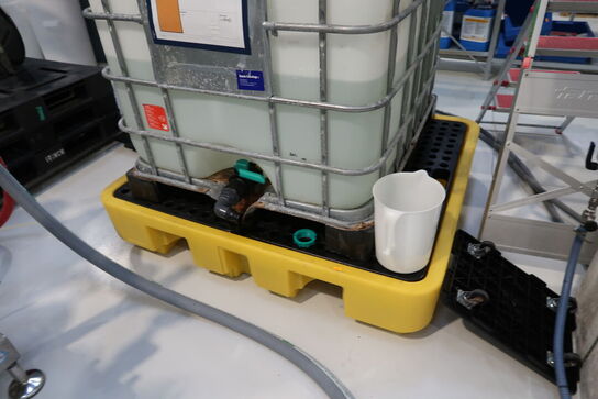 Spildekar med palletank med K-Lac