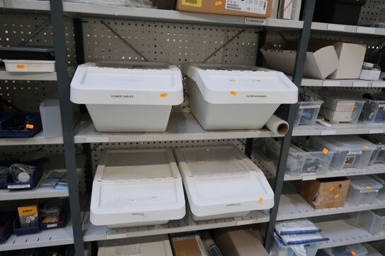 Div. Reservedele, laboratorieudstyr, værktøj m.m.