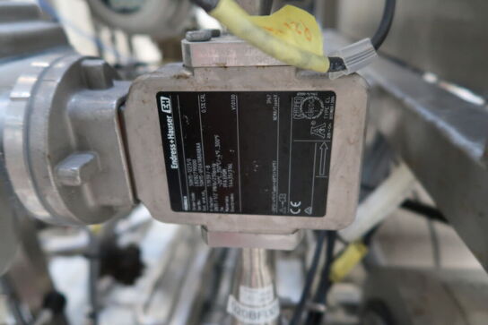 Teststation med  membraner, pumper,
ventiler, filtre, 