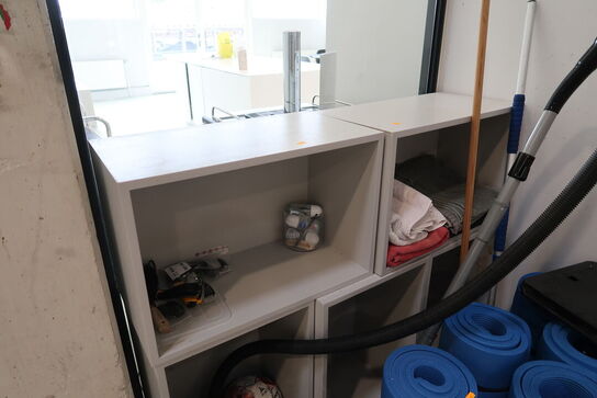 5 stk. reoler MUUTO Stacked med indhold