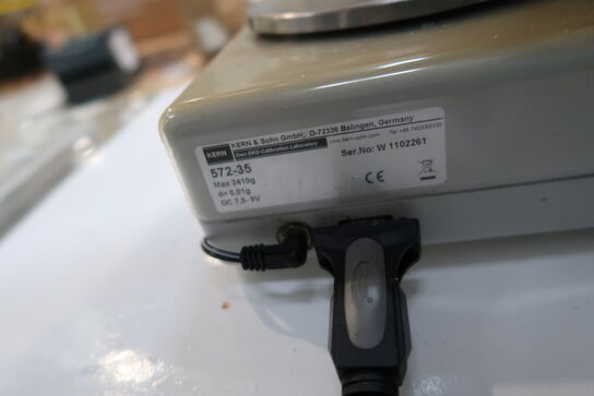 Præcisionsvægt KERN 572-35