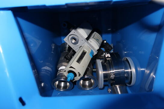 Div. Trykmålere, reservedele, laboratorieudstyr m.m.