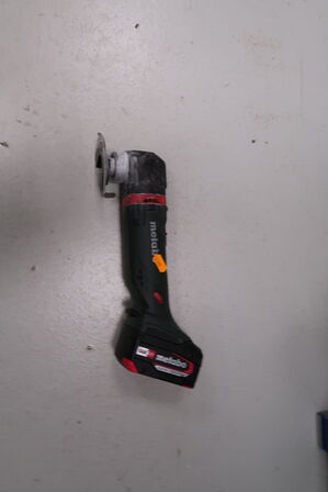 Multicutter METABO med batteri