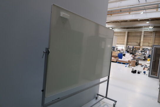 Whiteboard på stativ