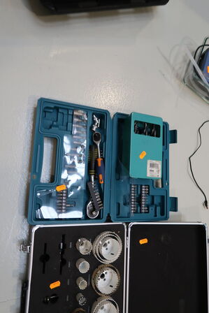 2 stk. værktøjssæt