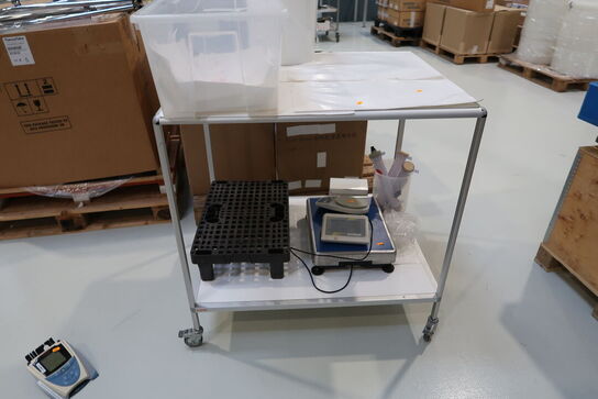 Opbevaringsvogn uden indhold