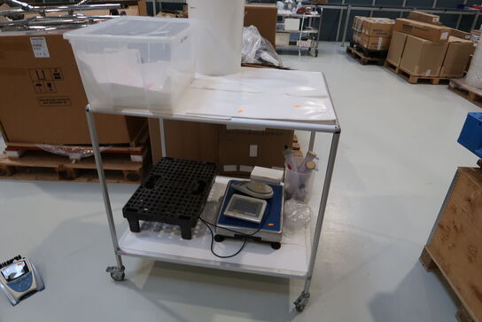 Opbevaringsvogn uden indhold