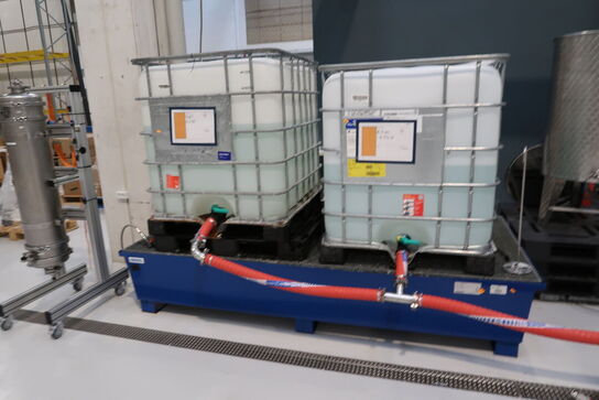 Teststation med  membraner, pumper,
ventiler, filtre, 